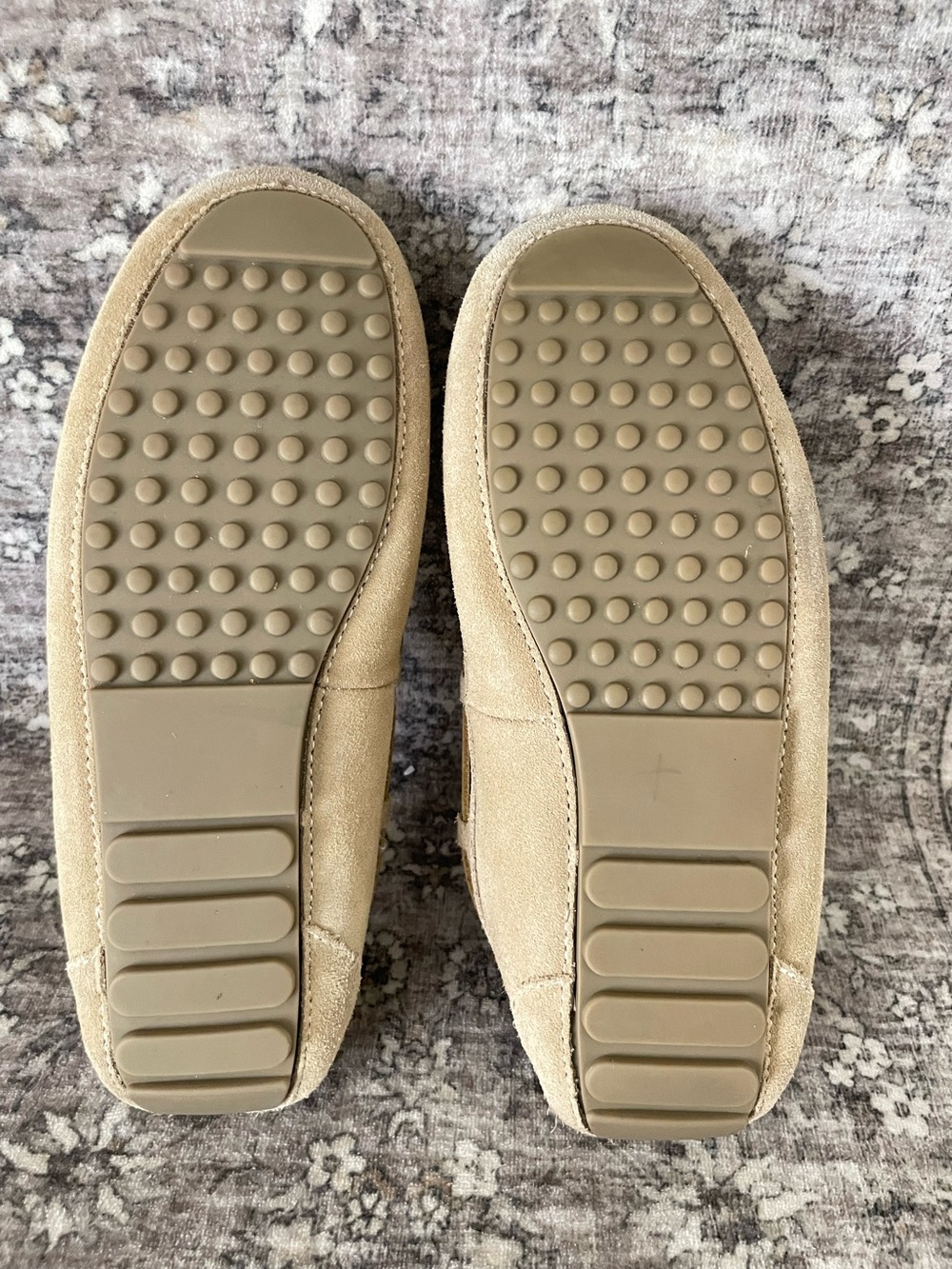 Quince Australian Shearling Moccasin Slipper Tan Suede Size 10 - Picture 5 of 9